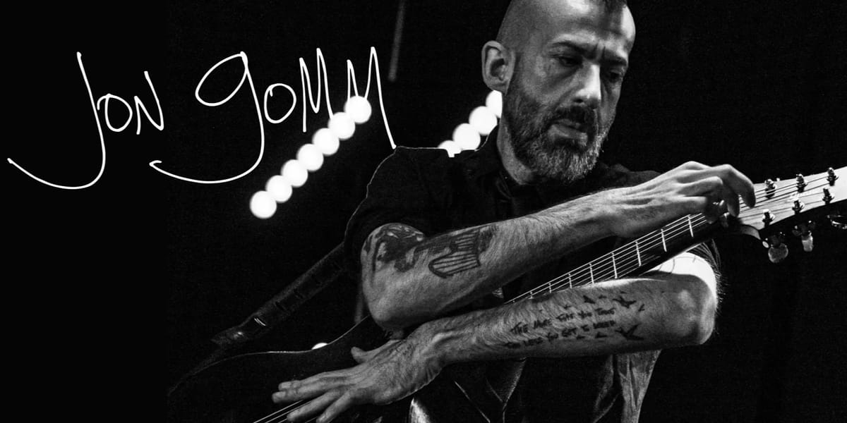 Jon Gomm
